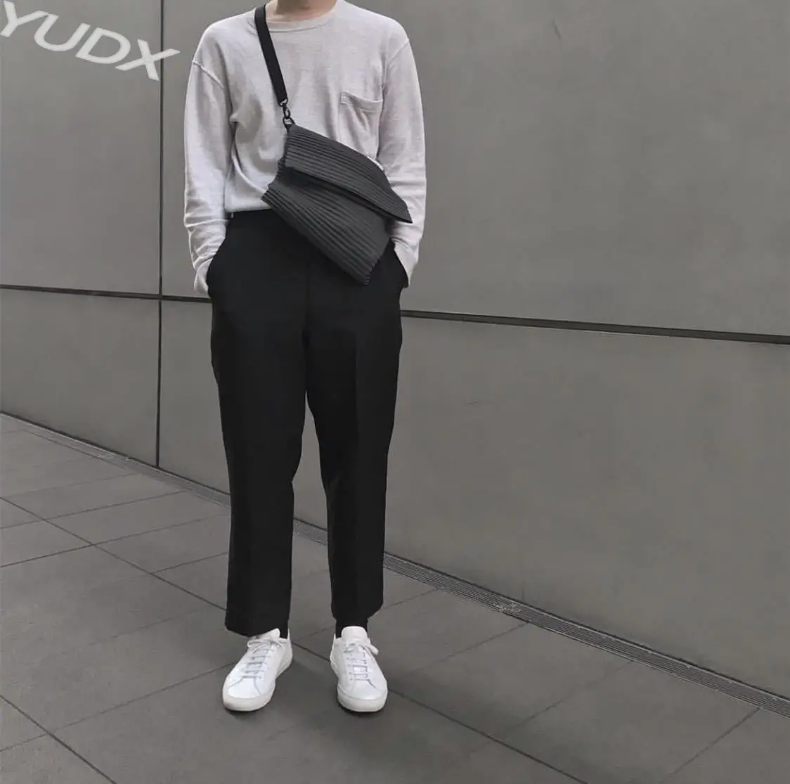 YUDX Miyake Pleated Canvas 2025 New Casual Solid Color Folding Bag Messenger Bag HOT SELLING IN STOCK