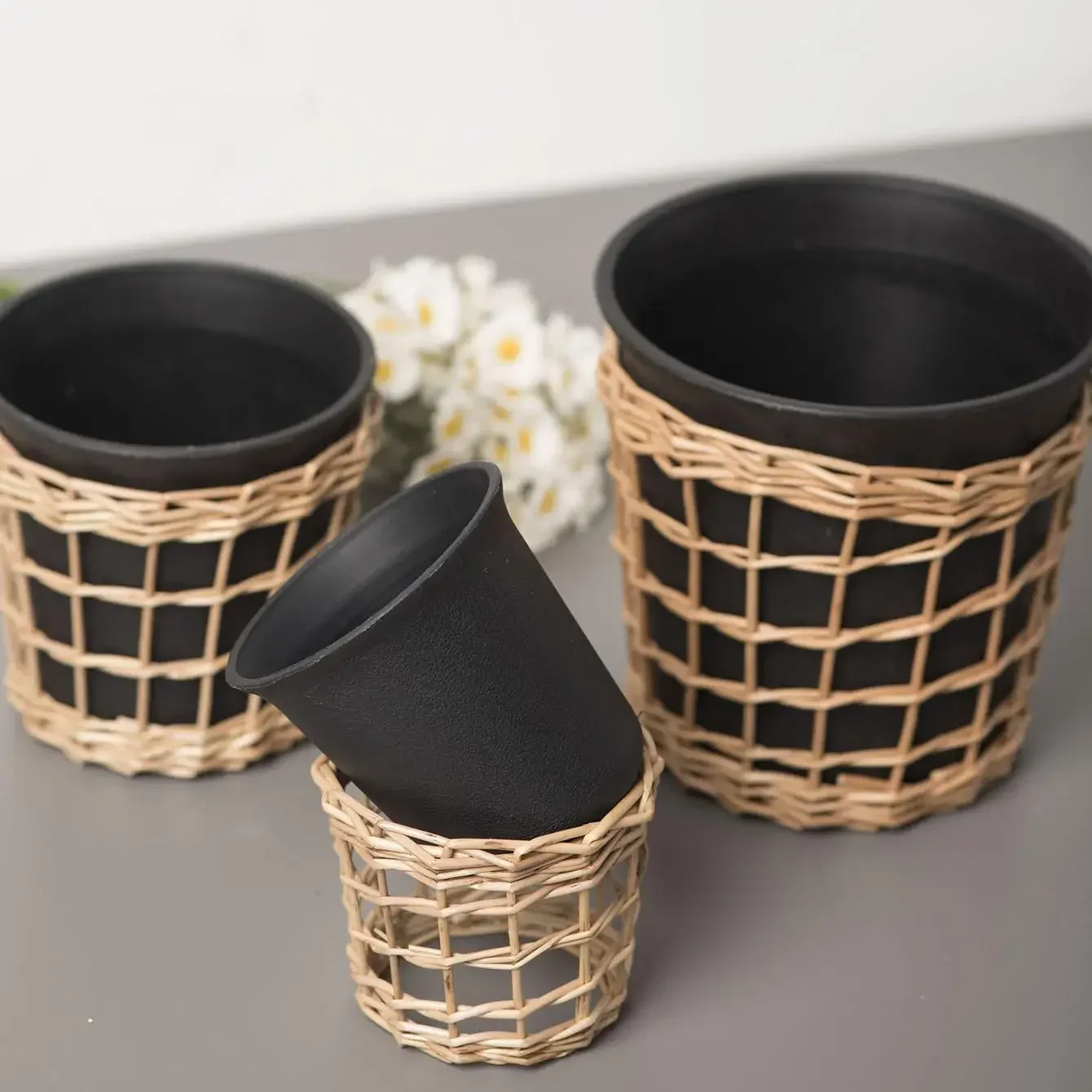 Handmade Flower Pots Imitation Rattan Plant Potted Modern Simple Desktop Flower Pots Black Plastic High-grade Multif Storage