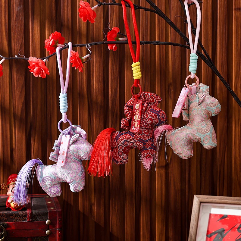 【H】 Pendentif Cheval Année 2026, Porte-clés Mascotte Chinoise du Cheval du Zodiaque, Porte-clés Lion Réveillé Mignon, Cadeau du Nouvel An