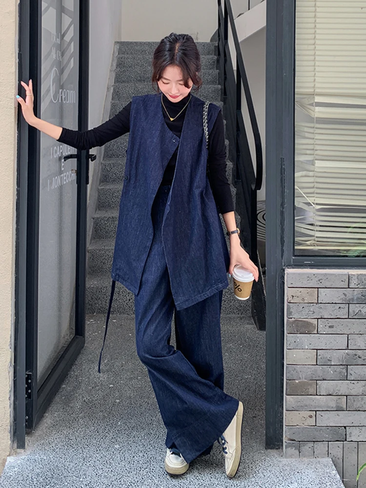 LANMREM Casual Denim Dwuczęściowy zestaw dla kobiet V-neck Single Button Ribbon Vest With Fashion Wide Leg Pants 2024 Autumn New 2Z2511