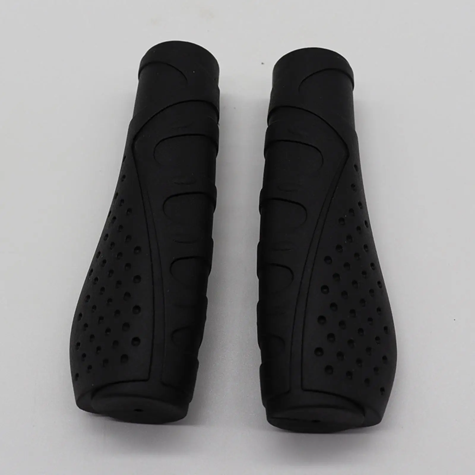 2x Premium Bicycle Handlebar Grips Dia 2.2cm Sleeve Non Slip Cover Length 132mm Waterproof Rubber Bike Handle Grips for Bikes