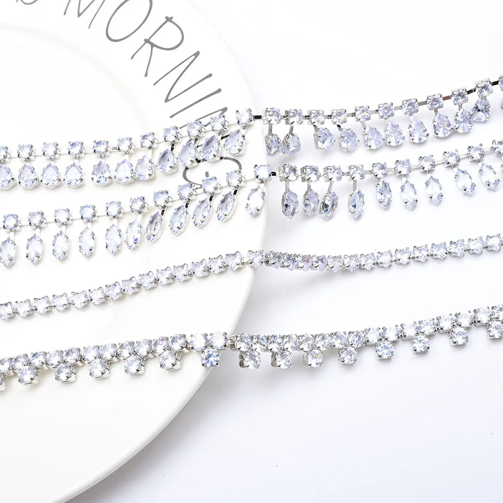 

Glittering Zircon Rhinestone Round Crystal Chain in Bracelet Diy Decoration Jewelry Clothing Accessories