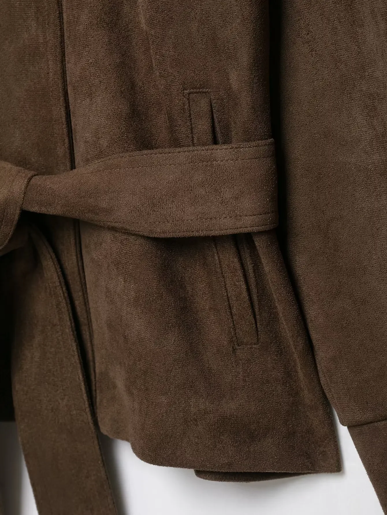 KONDALA Damen High-Street-Jacke Elegante Kunstwildleder-Jacke mit Gürtel und Stehkragen Neue 2026 Herbst-Winter Pendler-Damen-Kurzjacke – Detail 13