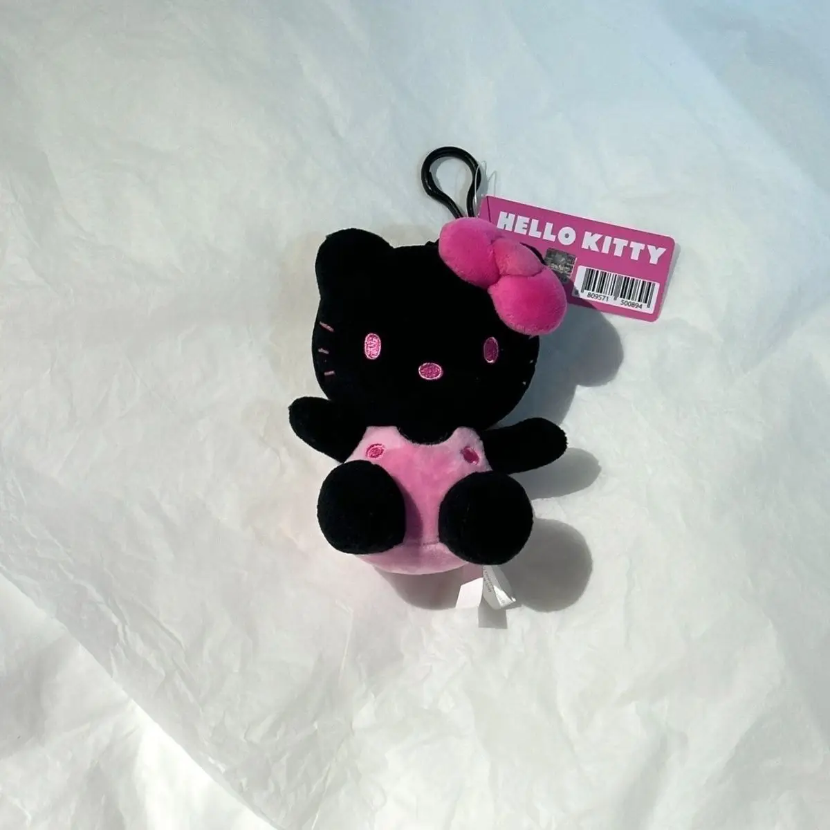 

MINISO новая супермягкая и милая плюшевая кукла Hellokitty с героями мультфильмов Sanrio для девочек, черная подвеска в виде кожи, подарок для девочки, продвинутый