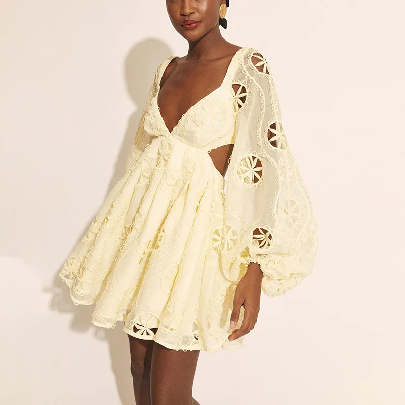

DeepVCollar Puff Sleeve Solid Color Skirt 2025New Fashion Hollowed-out Backless Design Short Dress Women