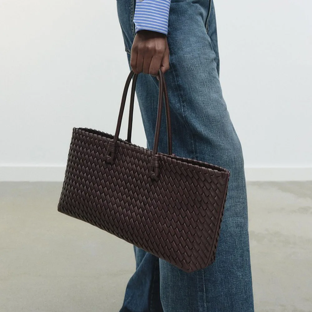 حقيبة يد جلدية فاخرة منسوجة يدويًا حقيبة تسوق منسوجة حقيبة عصرية بمقبض علوي حقائب كتف نسائية للنمط اليومي #3