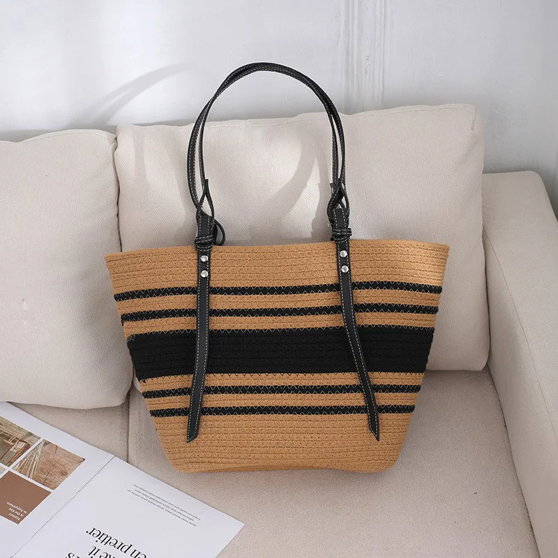 Bohemian Style Beach Bags High Capacity Handmade Straw Handbag Totes Casual Travel Beach Bag Shopping Totes Pack Purse Women Bag