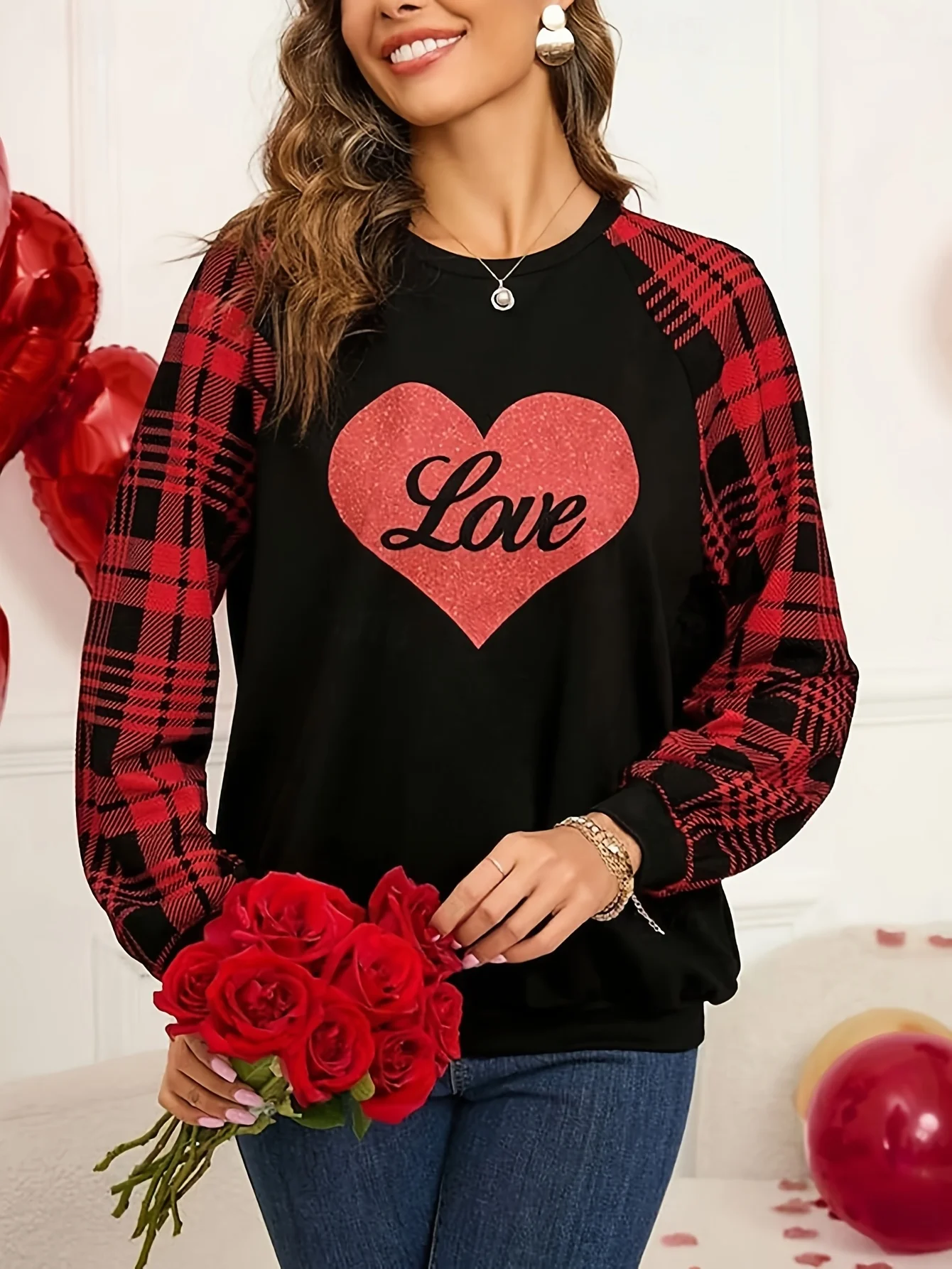 Plus size damski walentynkowy sweter w kratę z nadrukiem miłosnym, elegancki T-shirt z długim rękawem, najlepszy wybór na wiosnę