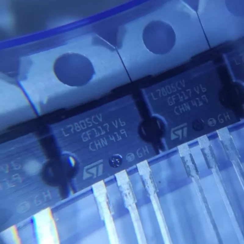 10PCS/L7805CV-DG L7…