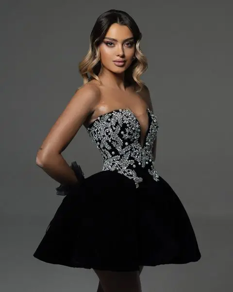 Gothic Black Velvet Mini Prom Dresses Luxury Beaded V Neck Puffy Skirt Short Evening Party Dress Big Pearls فساتين سهرة Custom