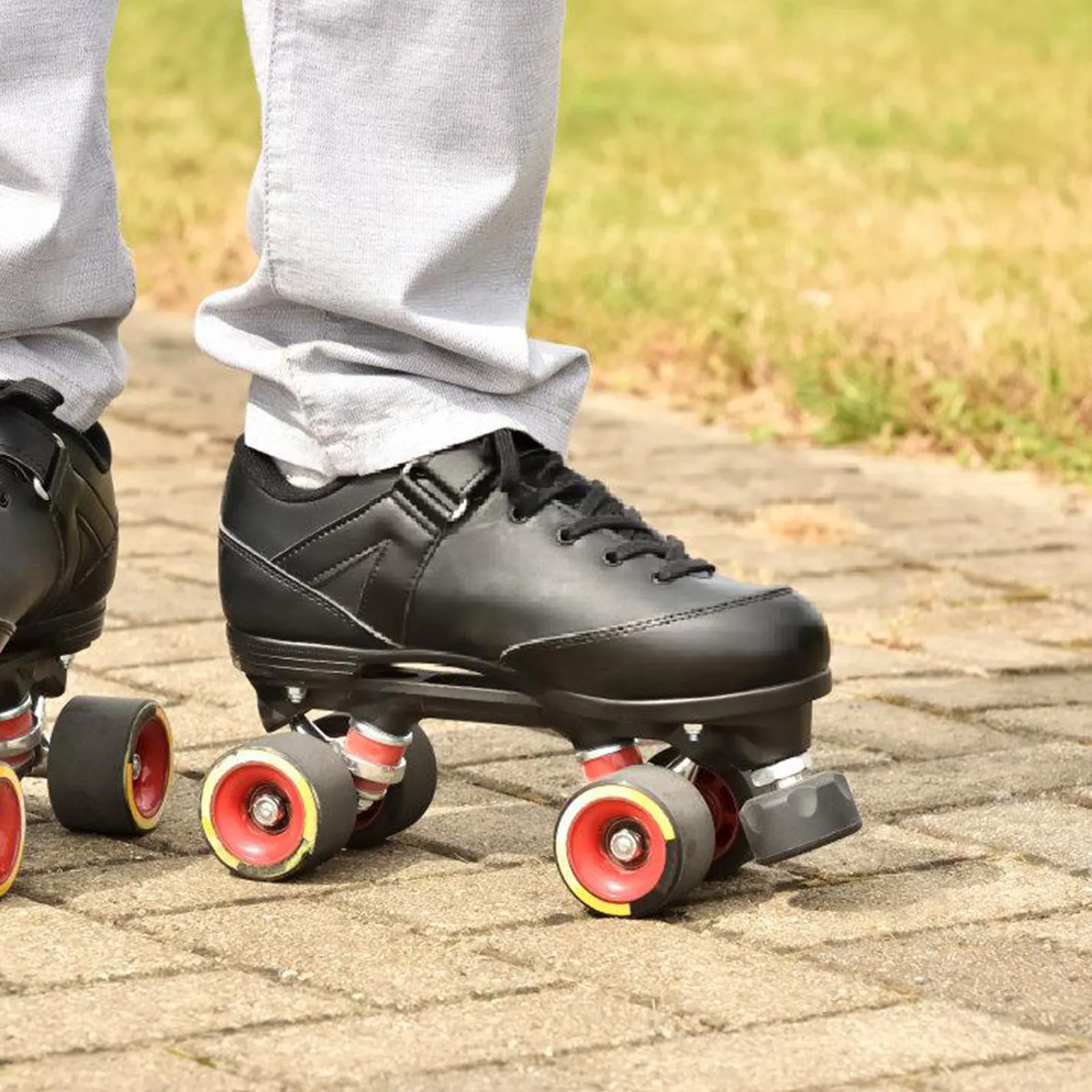 

2Pcs Roller Skate Toe Stops Rubber Replaceable Skates Braking Blocks for Double Row Skates Wear Resistant Skating Parts