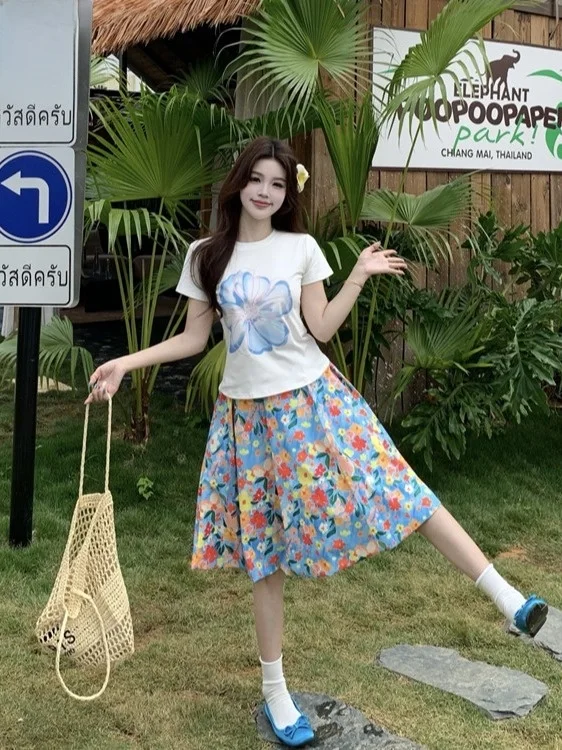 

plus Size Women's Sweet Print round Neck Short Sleeve T-Shirt Top Summer New Style Puffy Flower Bud Half Skirt Set Korean Sty...