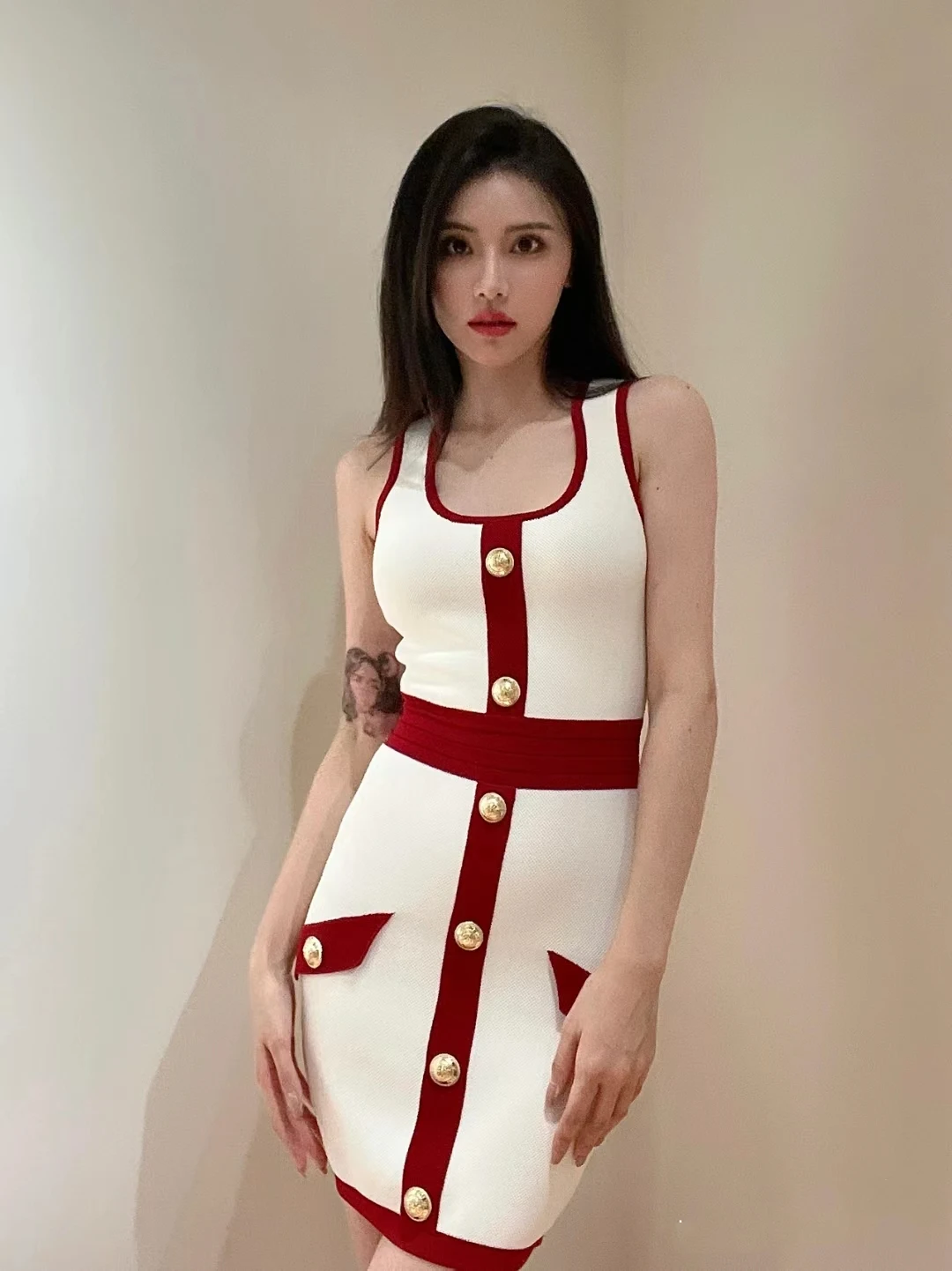 

Dress