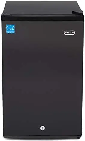 

Whynter 3 cu. ft Energy Star Upright Freezer with Lock – Black