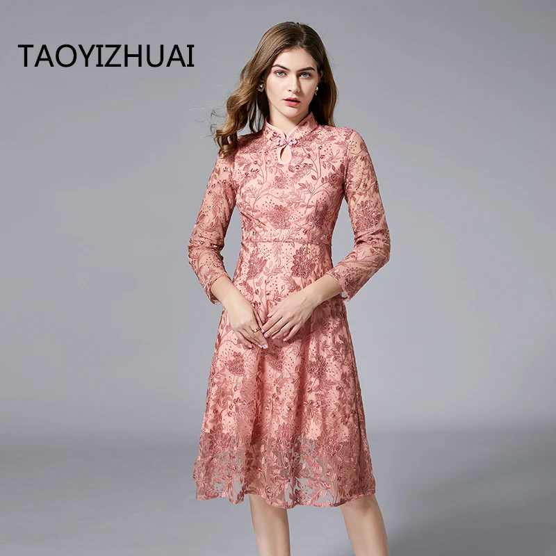 Mother's high-grade embroidered dress middle-aged women's spring and autumn dress foreign style fashion improved wedding dress