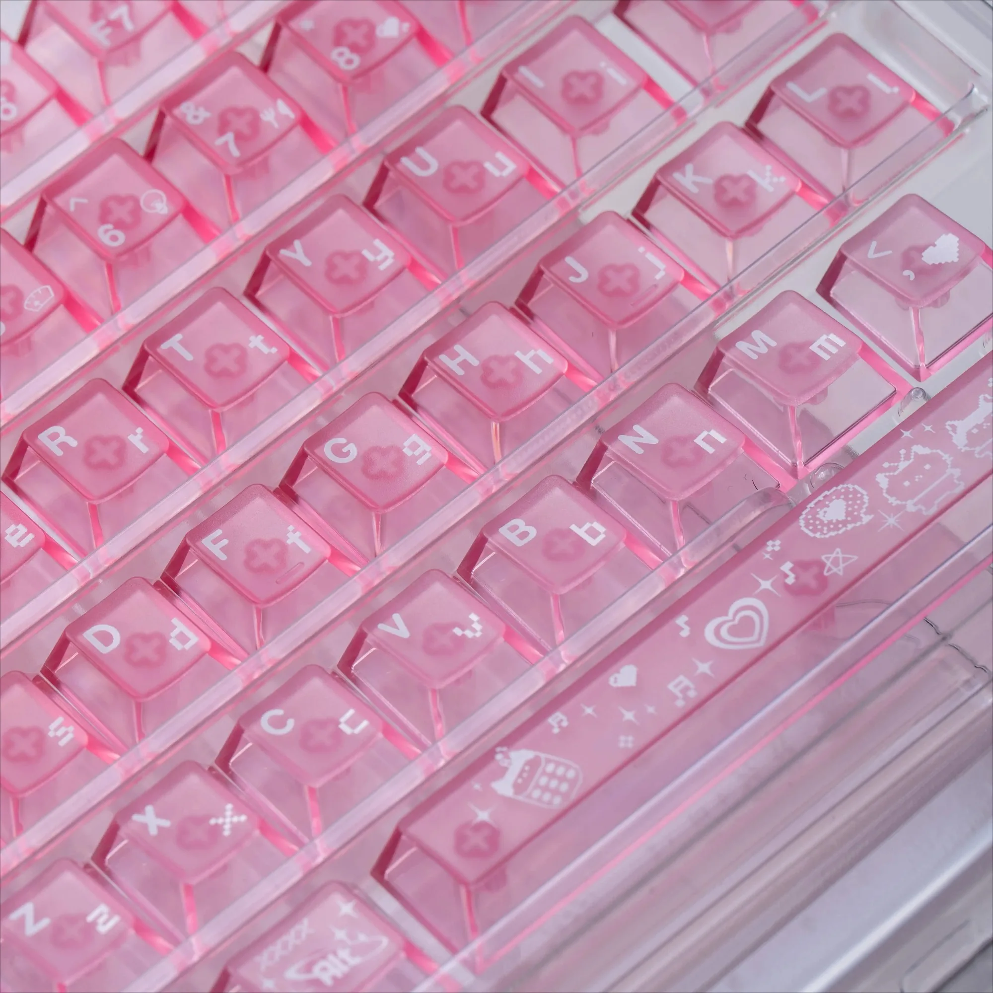 Copritasto trasparente satinato rosa da 109 tasti per tastiere meccaniche da gioco MX Switch 87% layout Materiale PC Copritasti con profilo Cherry