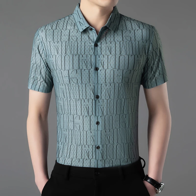 Camisa de solapa de calidad coreana de alta gama para hombre, camisa de manga corta estampada de diseñador, fresca, sin costuras, informal de negocios, moda de verano