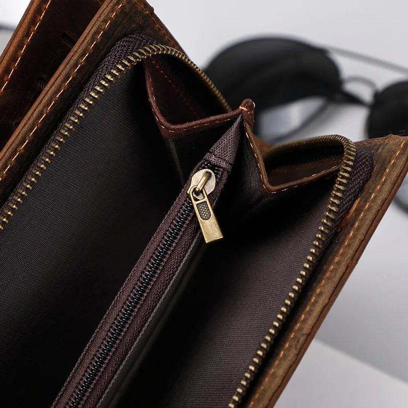 Stylish Men's Leather Wallet with Crazy Horse Pattern, Vintage Coin Purse and Handheld Clutch