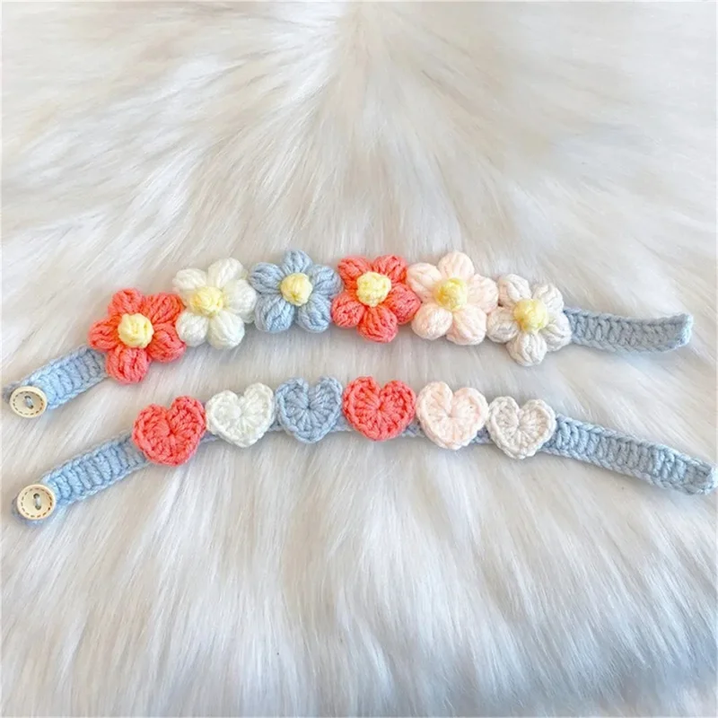 Cute Pet Collar Love Flower Puppy Collar Hand-woven Cats Collar Wool Knitted Cat Collar Dog Tie Cat Dogs Necklace Pets Supplies