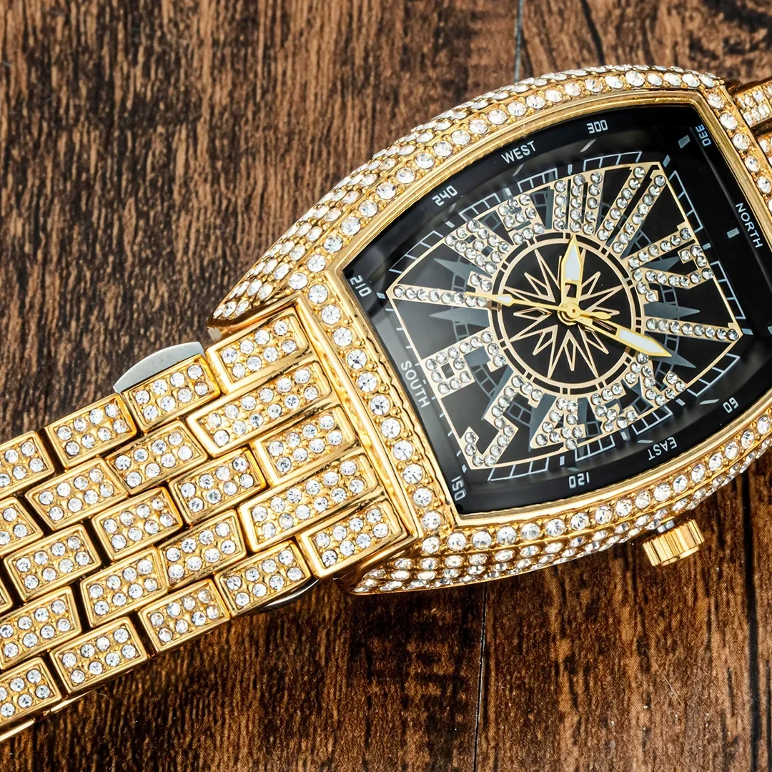 Unikatowy zegarek męski z Tonneau pełen Bling diamentowe zegarki męskie Hip Hop kwarcowy zegarek na rękę 18k Gold Relogios Masculino