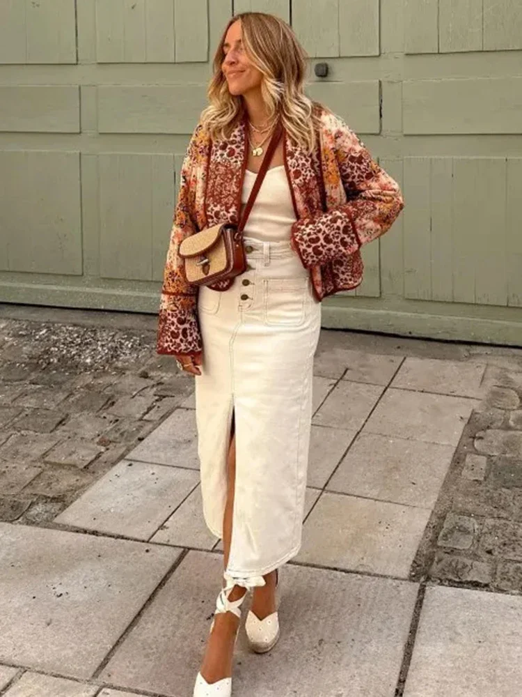 BWQ Giacca cardigan a maniche lunghe con stampa floreale da donna in cotone color clash con nuova decorazione tascabile Giacca corta da strada alla moda