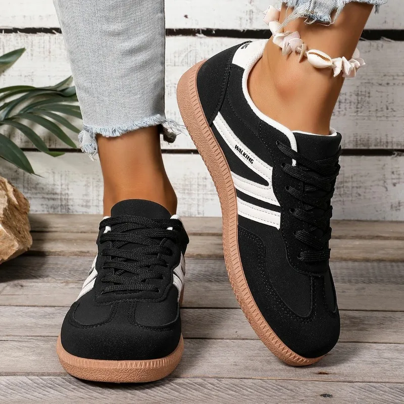 Damen-Sneaker 2025 Frühling Neue Luxus Flache Slipper Bequeme Slip-on Weiche Damen-Sneaker Leichte Outdoor-Schuhe für Frauen