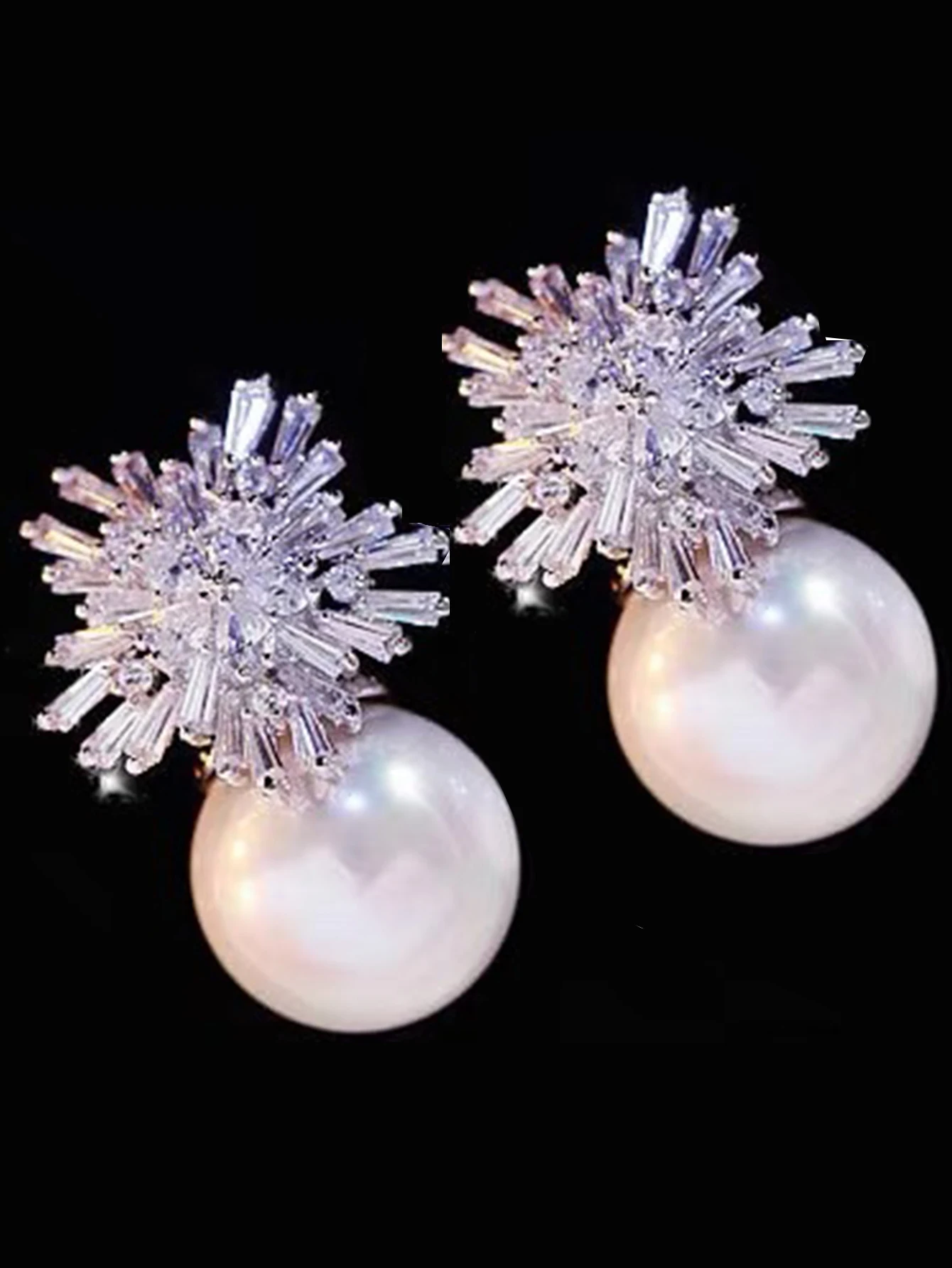 

Fashionable Snowflake Zircon Micro inlaid Earstuds S925 Silver Needle Pearl Earrings Bridal Wedding Banquet Dress Accessories