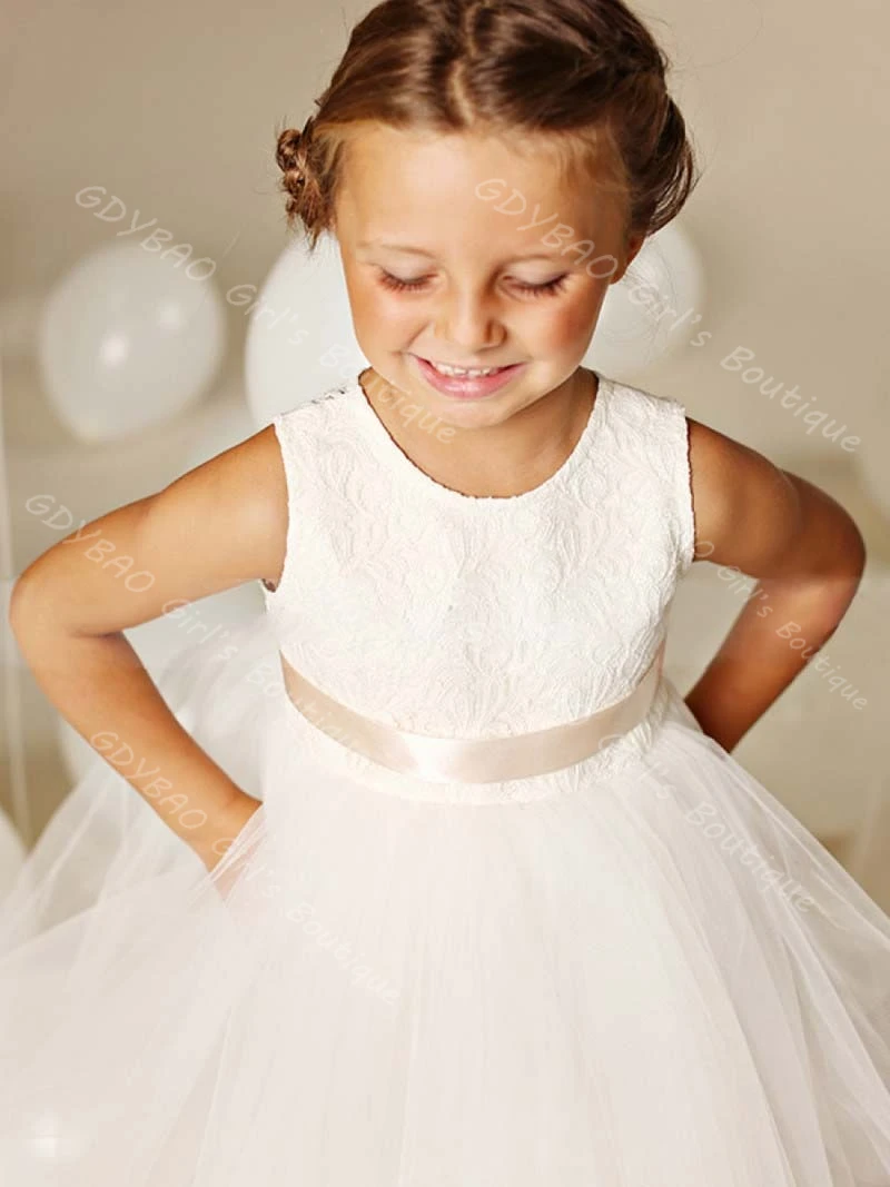 결혼식 유아를위한 맞춤형 꽃의 소녀 드레스 레이스 탑 불규칙 스커트 친교 미인 대회 드레스 핑크 리본 파티 볼 가운