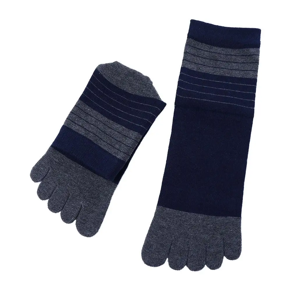Sport Deodorant Mittelrohr Einfache Baumwolle Casual Socken Mit Zehen Streifen Strumpfwaren Mann Socken Fünf Finger Socken