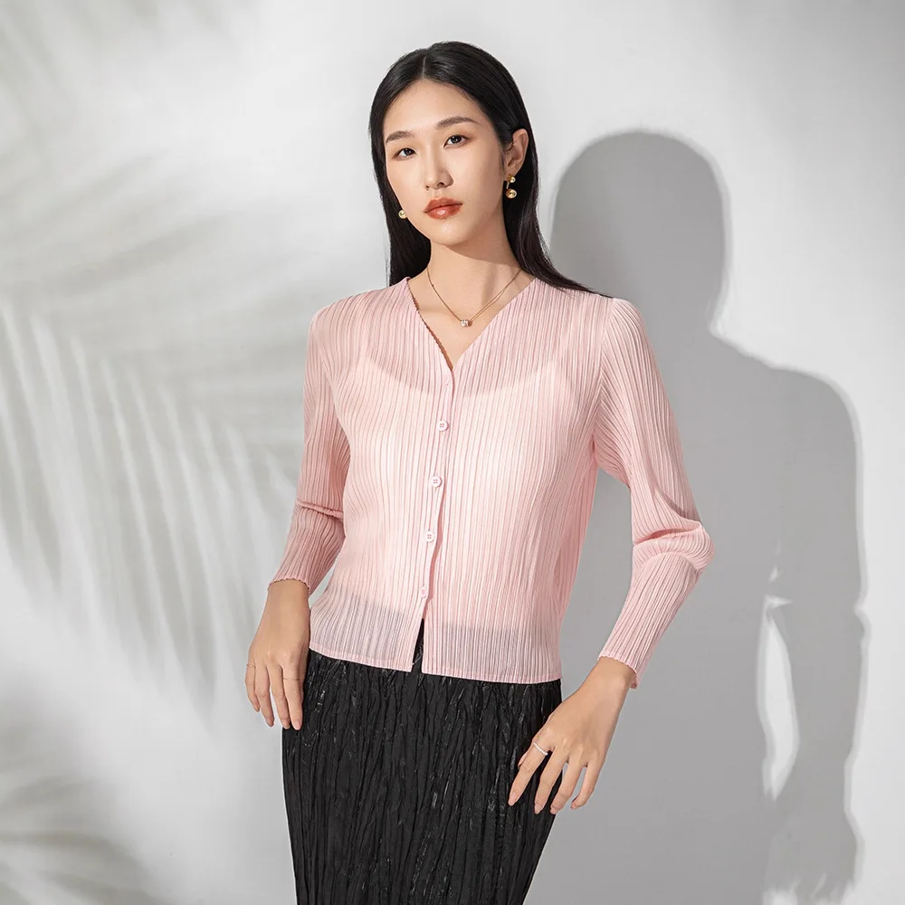 

Miyake Pleated 2025 New Autumn Thin Jacket Women Long-sleeved Versatile Senior Sense Pleated Cardigan Tops Women's Tops Pleats
