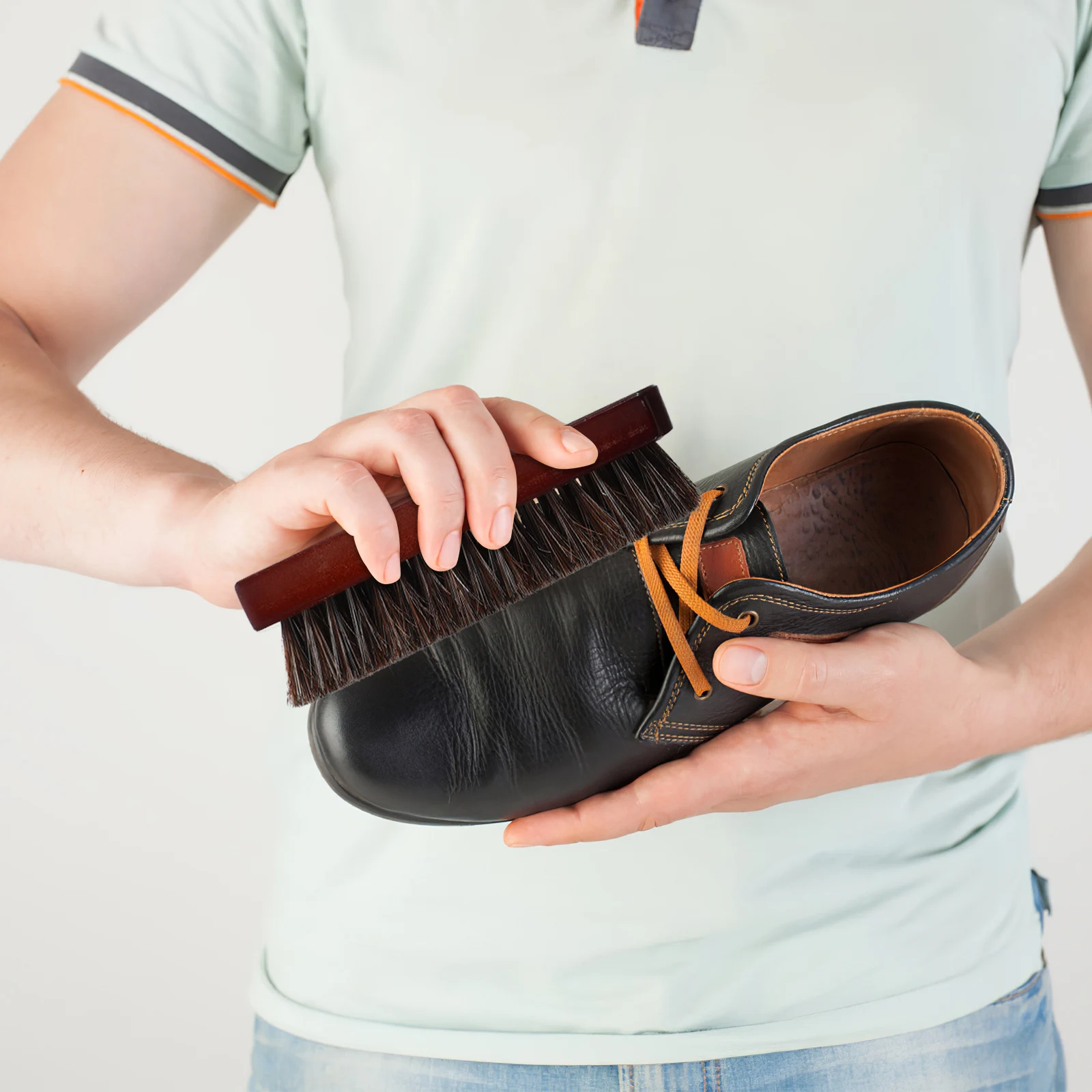 

2pcs Shoe Brush Horse Hair for Cleaning Shoes Boots Wallets Luggage Car Seats Furniture Easy Carry Wooden Handle Shoe