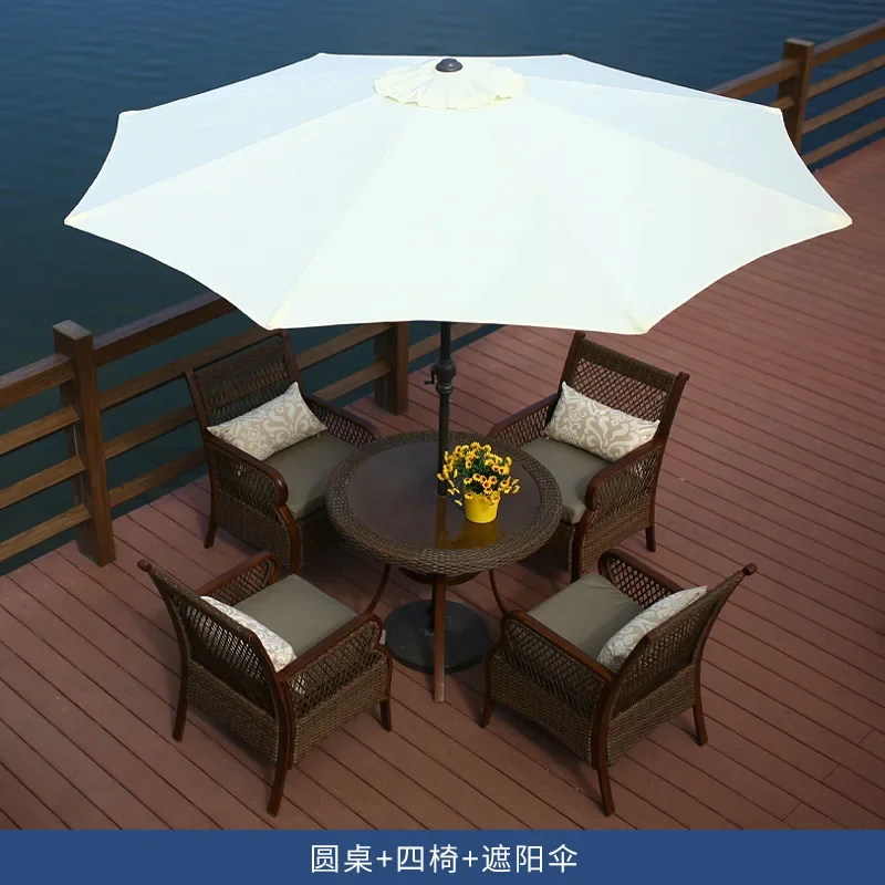 Tavoli e sedie in rattan da cortile esterno villa terrazza uno e quattro combinazioni hotel per il tempo libero