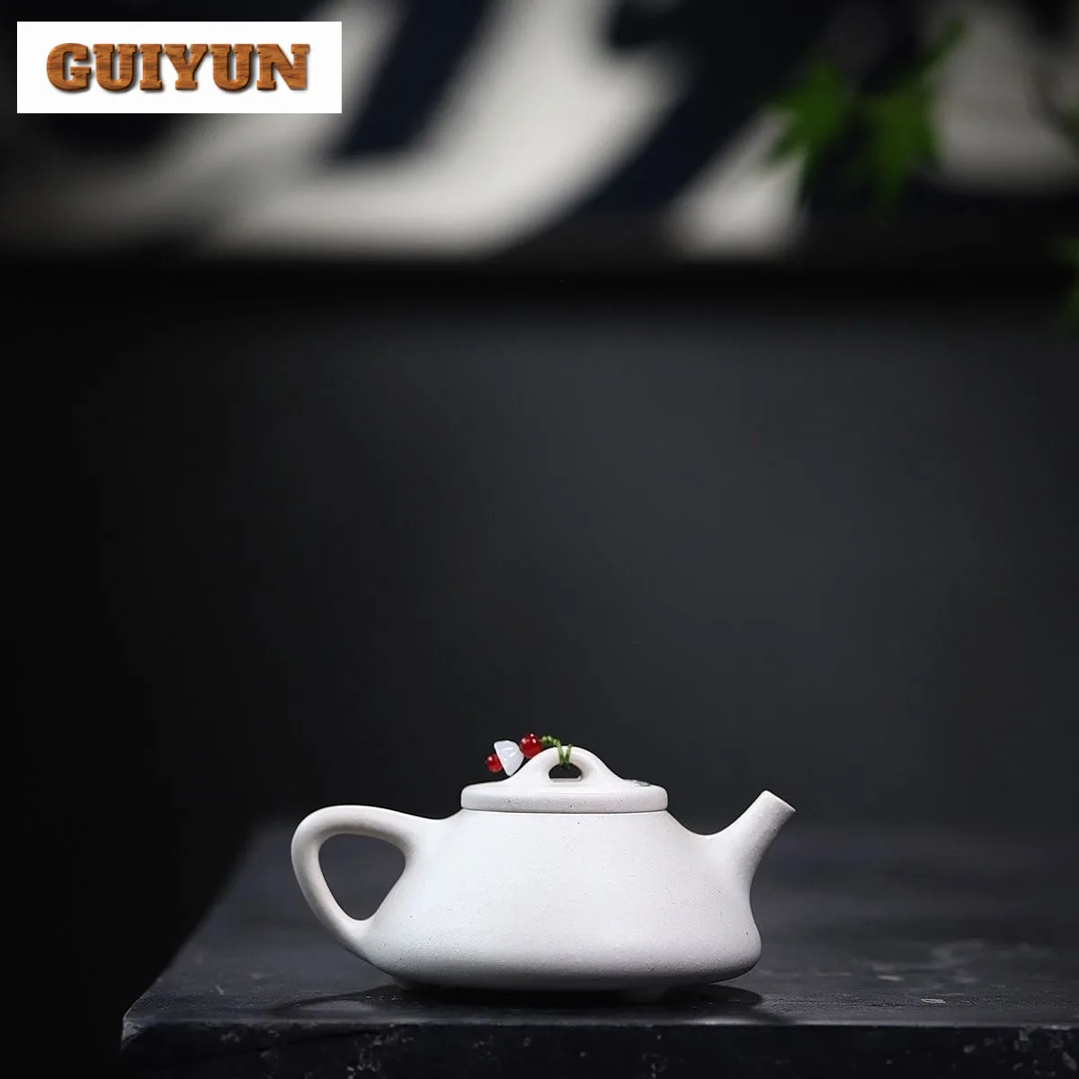 250ml Vintage Yixing Purple Clay Teapots Handmade Stone Scoop Pot Raw Ore White Section Mud Kettle With Strainer Zisha Tea Set