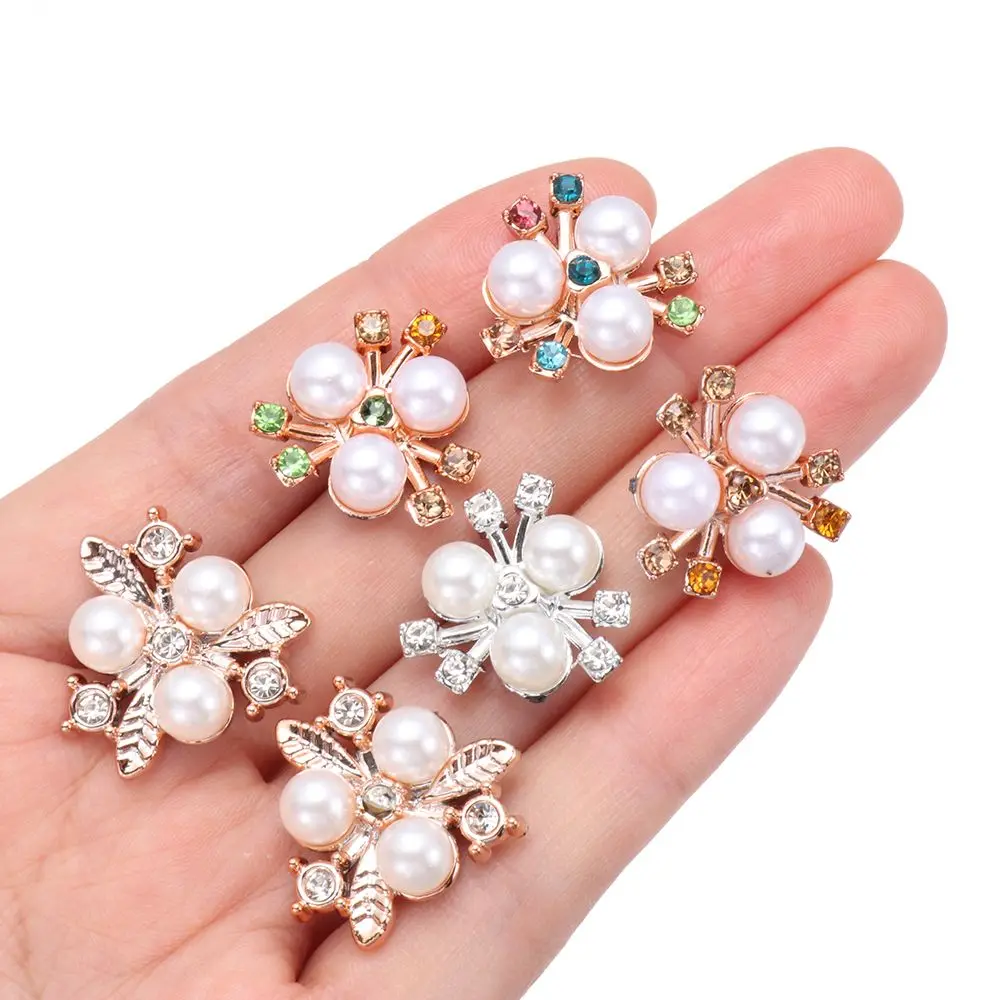 10Pcs/Lot Flower-shaped Alloy Pearl Buttons DIY Exquisite Handmade Rhinestone Buttons Hat Clothes Decoration Sewing Accessories