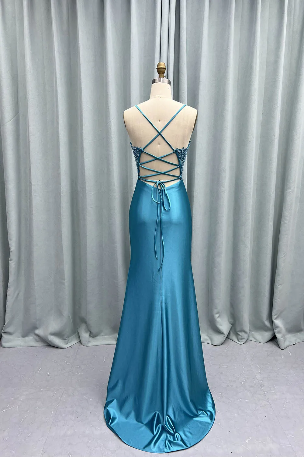 YQLNNE Sexy Blue Spaghetti Long Prom Dresses Mermaid Satin Embroidered Beading Red Carpet Gown Lace-up Formal Dress