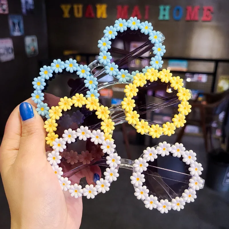 

Summer Children Cute Acrylic Flower Outdoor Sun Protection Sunglasses Baby Girls Classic Sunglasses Kids Boy UV400 Sunglasses