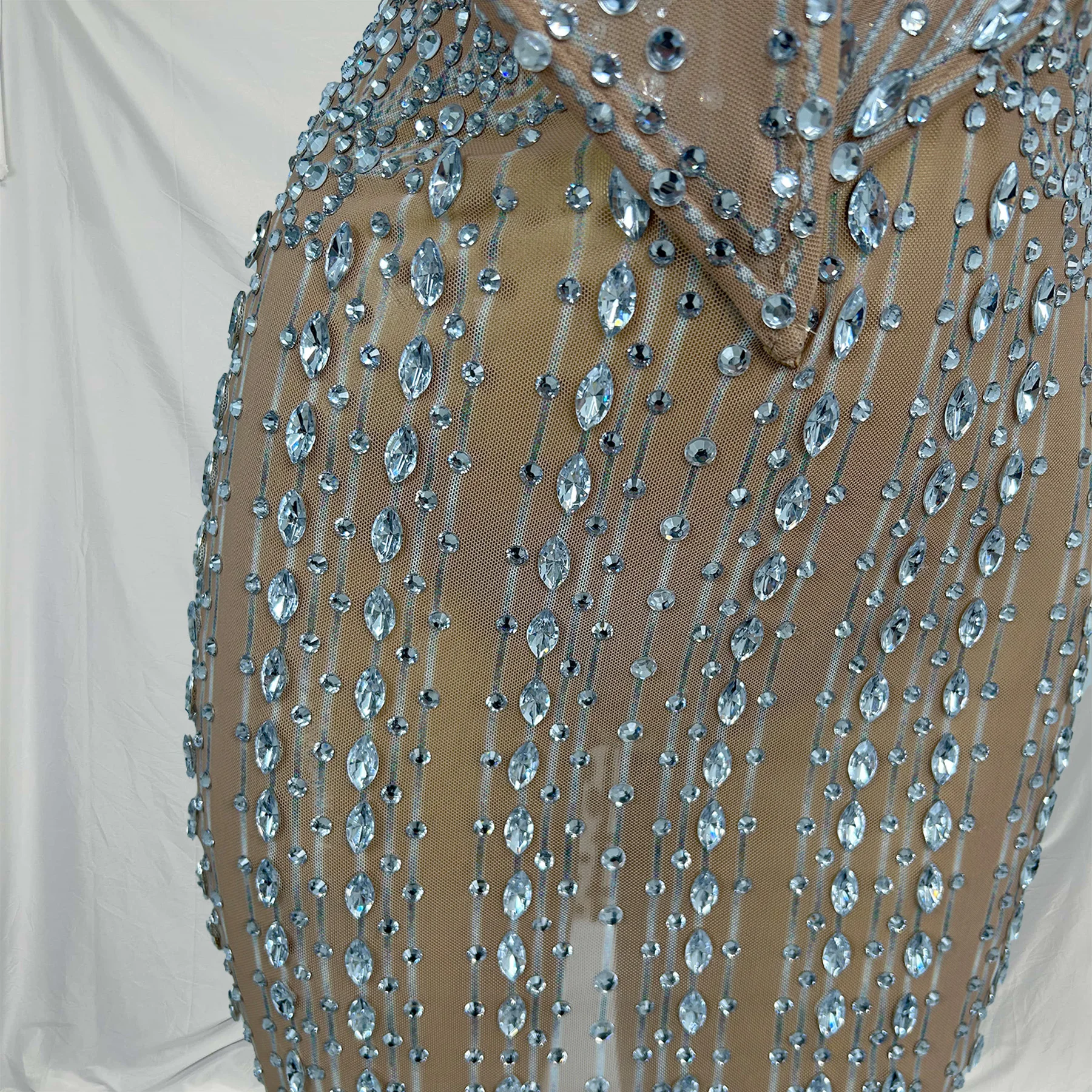 ชุดเดรสประดับดอกไม้ 3 มิติ ดีไซน์เนอร์ ประดับคริสตัล สำหรับผู้หญิง ชุดเซ็กซี่สำหรับงานวันเกิด งานแต่งงาน งานรับปริญญา ชุดเดรสทรงเข้ารูป ชุดราตรีสำหรับผู้หญิง ชุดออกงานกลางคืน ชุดคอสตูมสำหรับคลับ