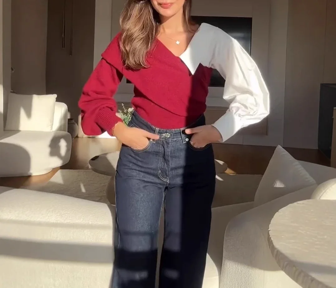 Tops Woman 2024 Autumn New Temperament Elegant Color Blocking Design One Off Shoulder Long Sleeved Knitted Shirt Streetwear