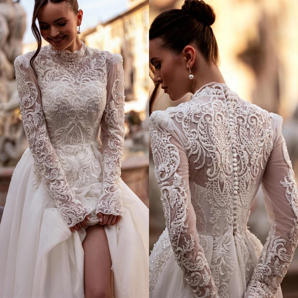 

Customized White Tulle Wedding Dress Elegant Crew Neck Long Sleeves Bridal Gowns Chapel Train Buttons Back Vestido De Novia