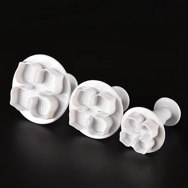 

3 Pcs Flower Shape Fondant Cake Mold Plunger Cutters Embossing Tool Spring Decor Wedding Anniversary Christmas Party
