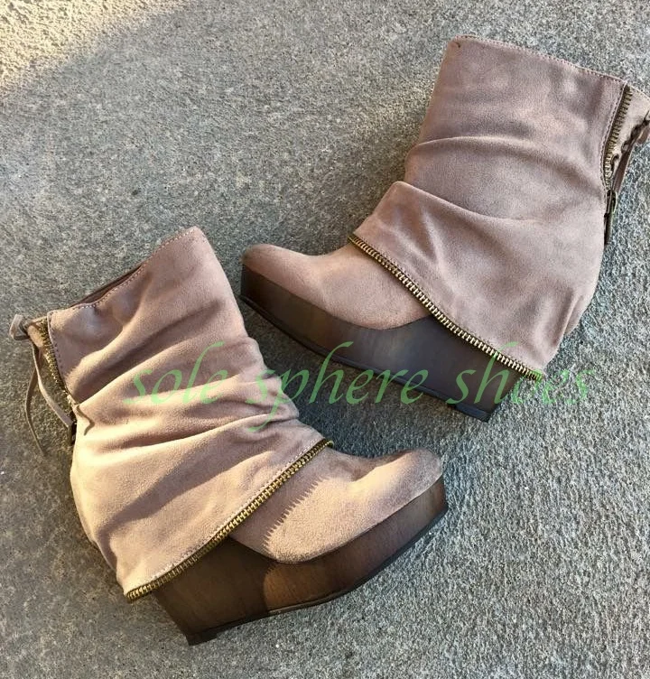 

Lady Suede Wedges Heel Zipper Ankle Boots Suede Pleated Design Back Zipper Suede Fall Runway Footwear Vintage Gladiator Boots 46