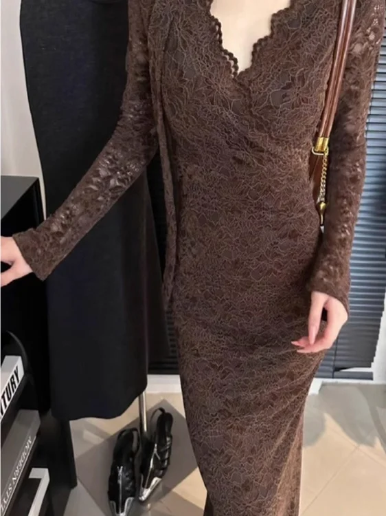 Retro Y2K Crochet Lace Cutout Brown Bodycon Dress French V-neck Long-sleeve Pencil Mermaid Hem Dress Party Prom Vestidos Robe