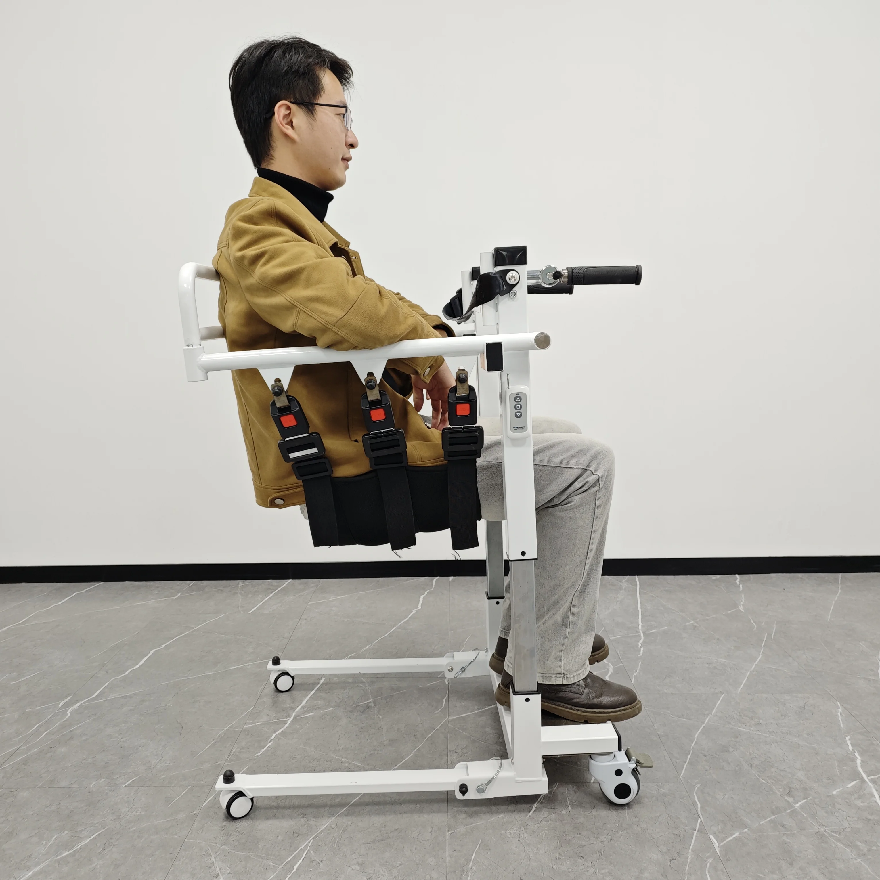 New Product Electric Patient Transfer Lift Commode Toilet Bath Chair with Wheels for Disabled Elderly Moving Wheelchair
