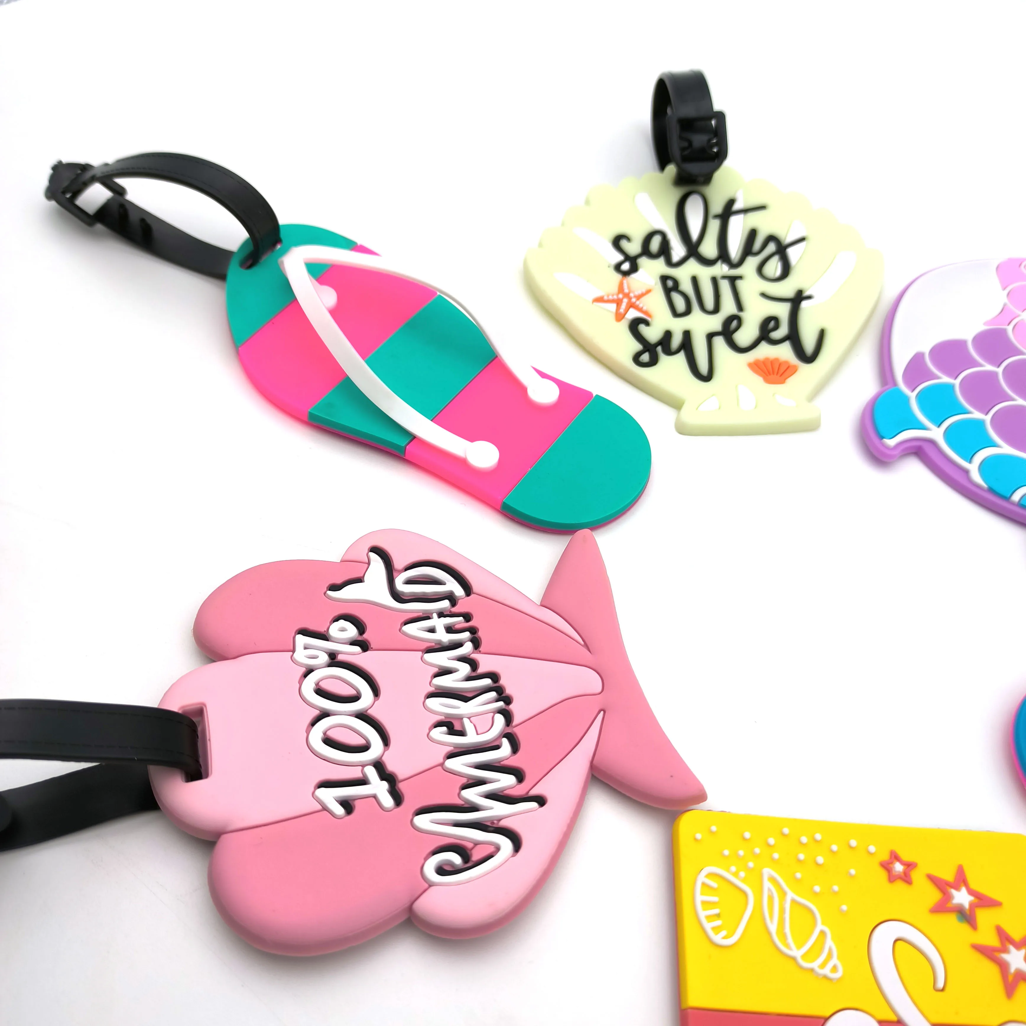 1pc/2pcs/7pcs Luggage Tag Creative Cartoon Suitcase Fashion Style Silicon Luggage Name  Label Portable Travel Accessories Label