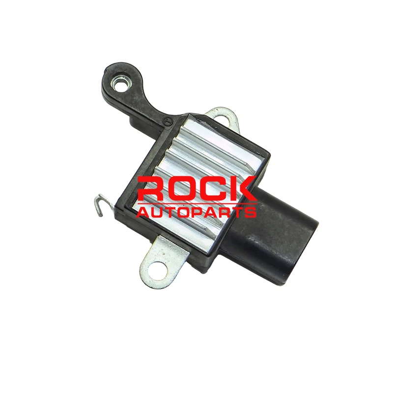 

НОВЫЙ регулятор напряжения генератора 13310200 03-084 126600 -3240 126600 -3440 VR-H2005-101 1123-083RS IN6324