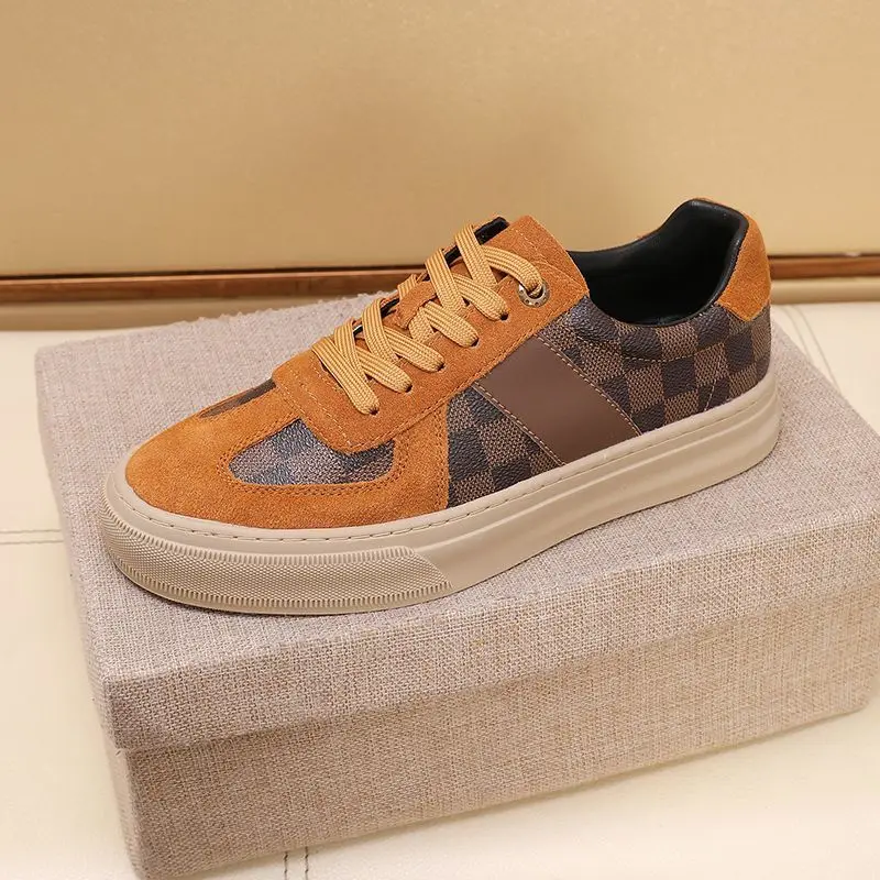 

2025 New Breathable Soft Sole Fashion Plaid Trendy Versatile Men Casual Leather Sneakers