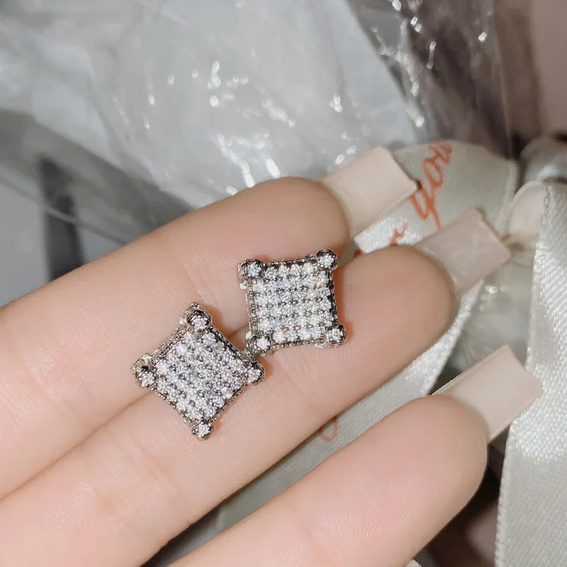 Mdl Moissa!Ite Styl… - image