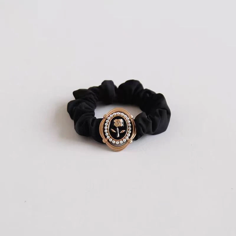 

Luxury Brand Design Camellia Hair Tie Hair Band Fashion Rose Flower Rubber Band Headdress Ponytail Hair Accessories