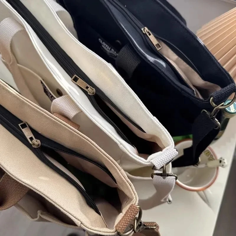 Urbane Minimalistische Studententasche mit Großer Kapazität für Pendlerinnen, Horizontale Canvas-Umhängetasche, Tragbare Diagonale Crossbody-Tasche – Detail 9