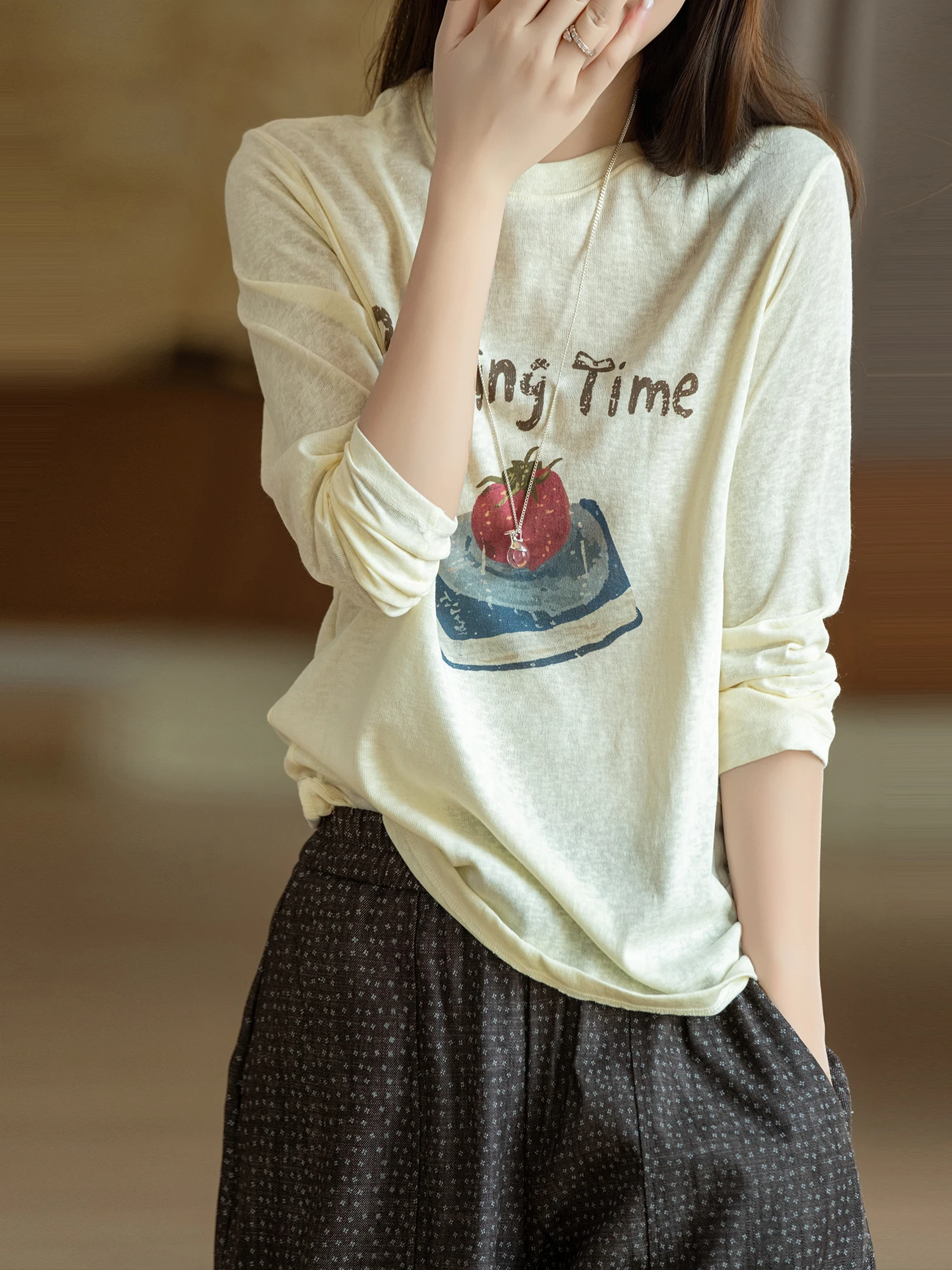 Snowflake Cotton Long Sleeve T-Shirt Women's round Neck Loose Fit Casual Style Shoulder Print Breathable Comfortable Cotton B...